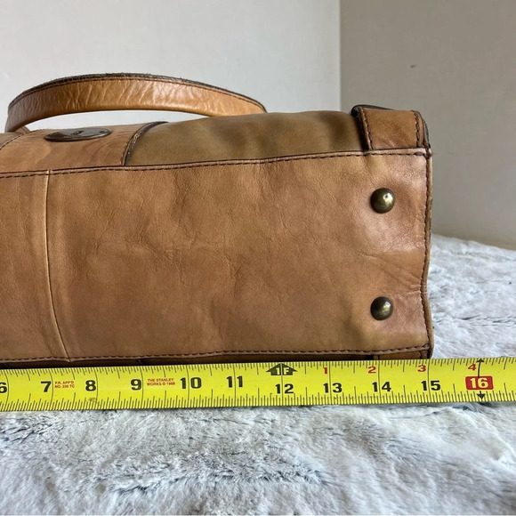 Fossil Vintage Reissue Tan Leather Satchel Shoulder Bag Business Shoulder Bag - Picture 16 of 16